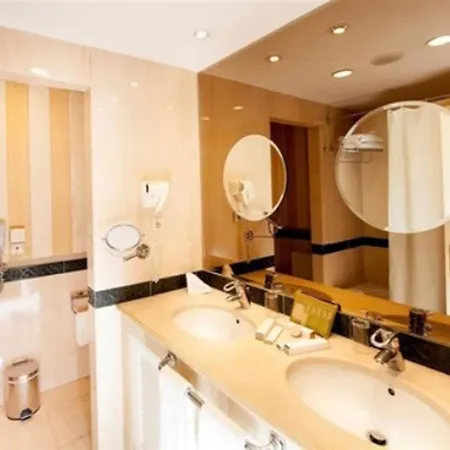 Apartment Guadalpin Boutique *