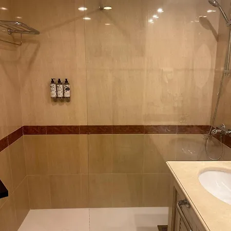 Guadalpin Boutique Apartment