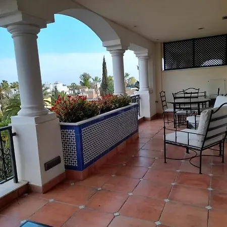 Apartment Guadalpin Boutique