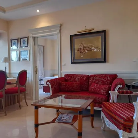 Guadalpin Boutique Apartment