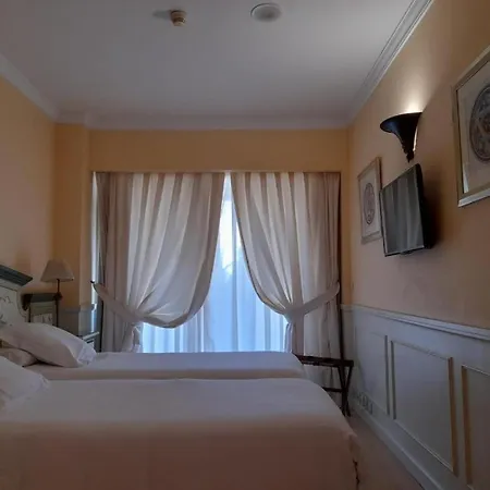 Guadalpin Boutique Apartamento