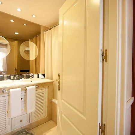 Guadalpin Boutique *