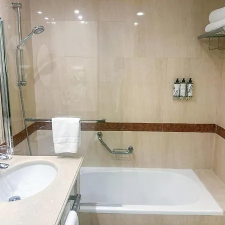 アパルタメントス グアダルピン ブティック * マルベーリャ