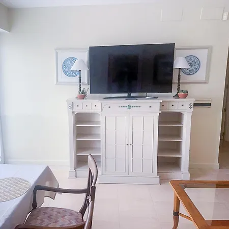 アパルタメントス グアダルピン ブティック * マルベーリャ